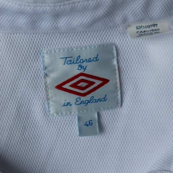 English Football Jersey - Picture 2 of 4